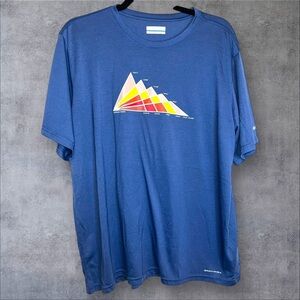Columbia Blue Short Sleeve‎ Tee with Vibrant Mountain Design
